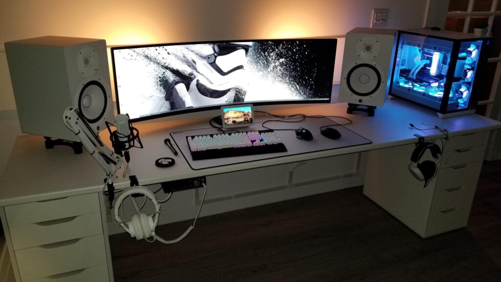 My working white setup is ready to go