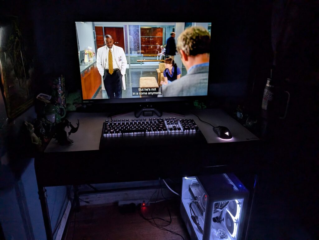 I'm going for a black and white setup what desk would work with it?