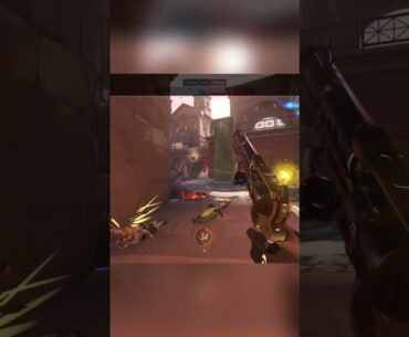 Mcree Highlights not Cassidy #ow2 #Overwatch2 #overwatch #fps #Fpsgames #competitiveshooter
