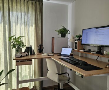 My natural themed workspace / gaming setup