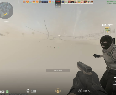 Anyone know why my game is like this?(happened in DM and cas)