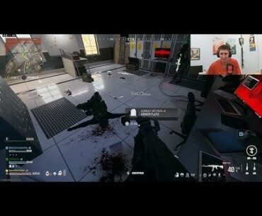 I really need to know why in warzone sometimes it seems like no one is shooting at each other, while everyone is shooting at us, which forces us to hide in the corner 😂