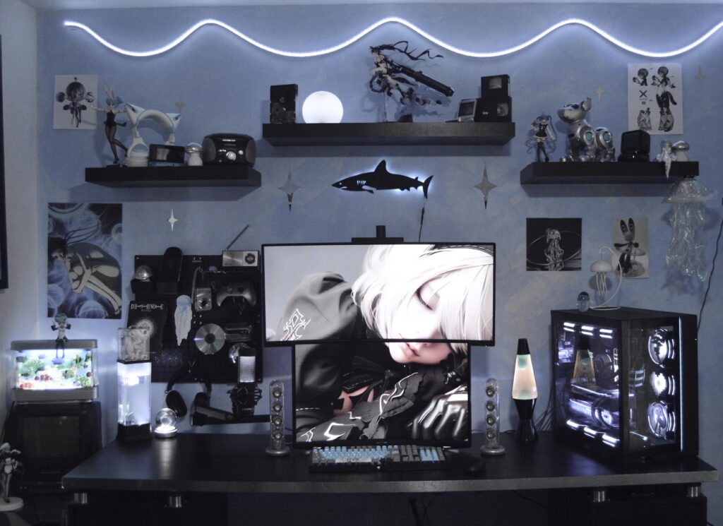 My Cyber/Y2K inspired Setup