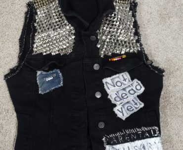 Help with a cyberpunk battle vest