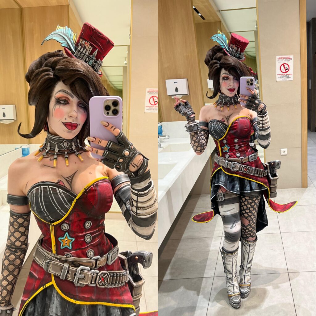 I’m happy to show you my Borderlands 3 Moxxi cosplay, which took me 350 hours to make💔