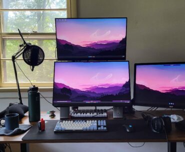 Any recs? Kinda tired of lookin up at the 3rd monitor, but having it on the left takes up needed desk space.