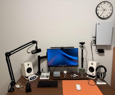 my 2024 desk setup