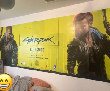 So happy I can finally hang my whole poster I got from Game Stop :)