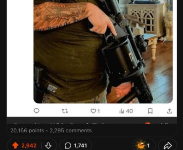 Who shows off a war machine