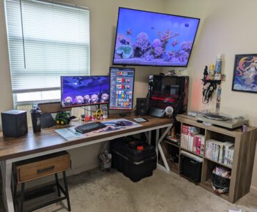 I finally found a desk big enough.