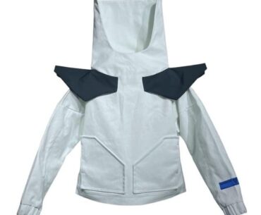 I cut and sewed this jacket