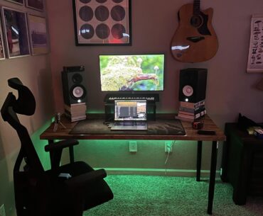 Found a piece of butcher block for cheap. Digging the new setup.