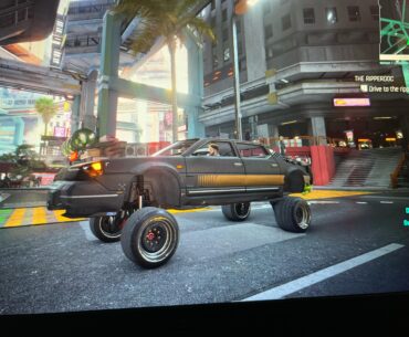 Guys help, how to make the car go down?!😭