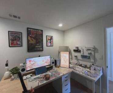 My long desk looking not as bland