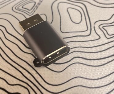 Ordered a "90 degree displayport adapter", recieved this. what is this even supposed to do?