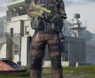 I guess we are rating military fits? Here’s mine