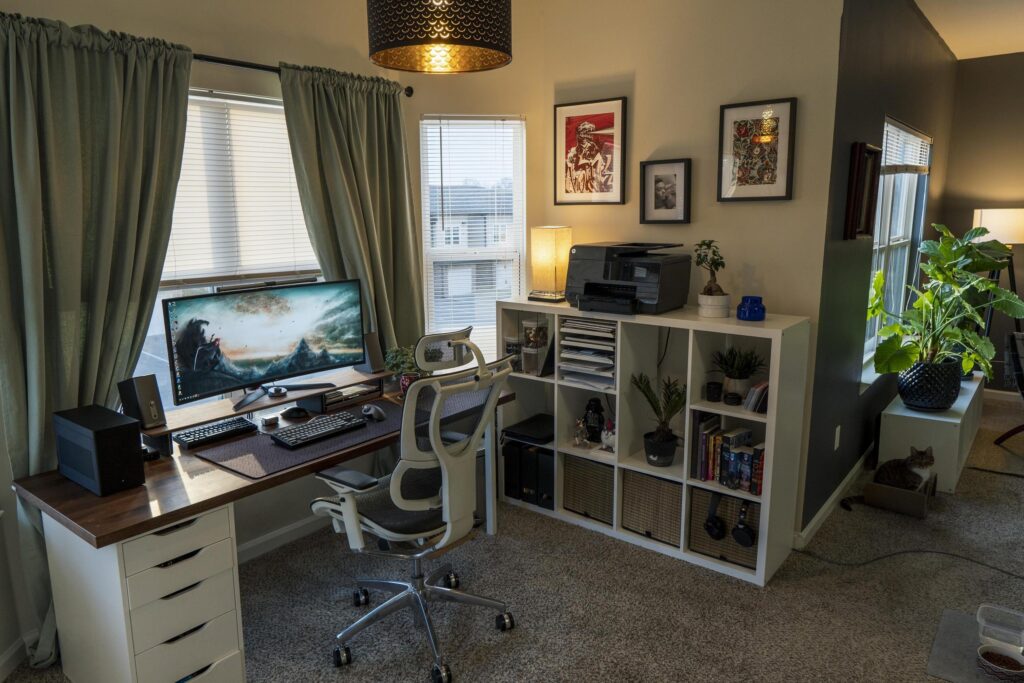 My cozy home workspace, what do you think?