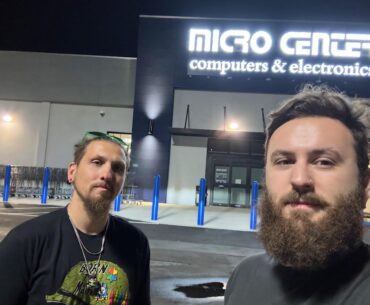 We’re the only two nerds here waiting for the Miami Microcenter early opening
