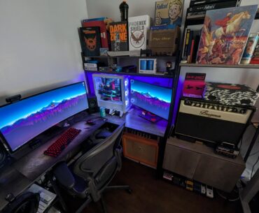 New desk, hope the wide angle is ok.