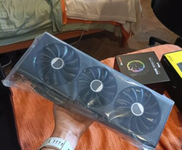 I am finally getting a new pc, some of the parts arrived. Very exited