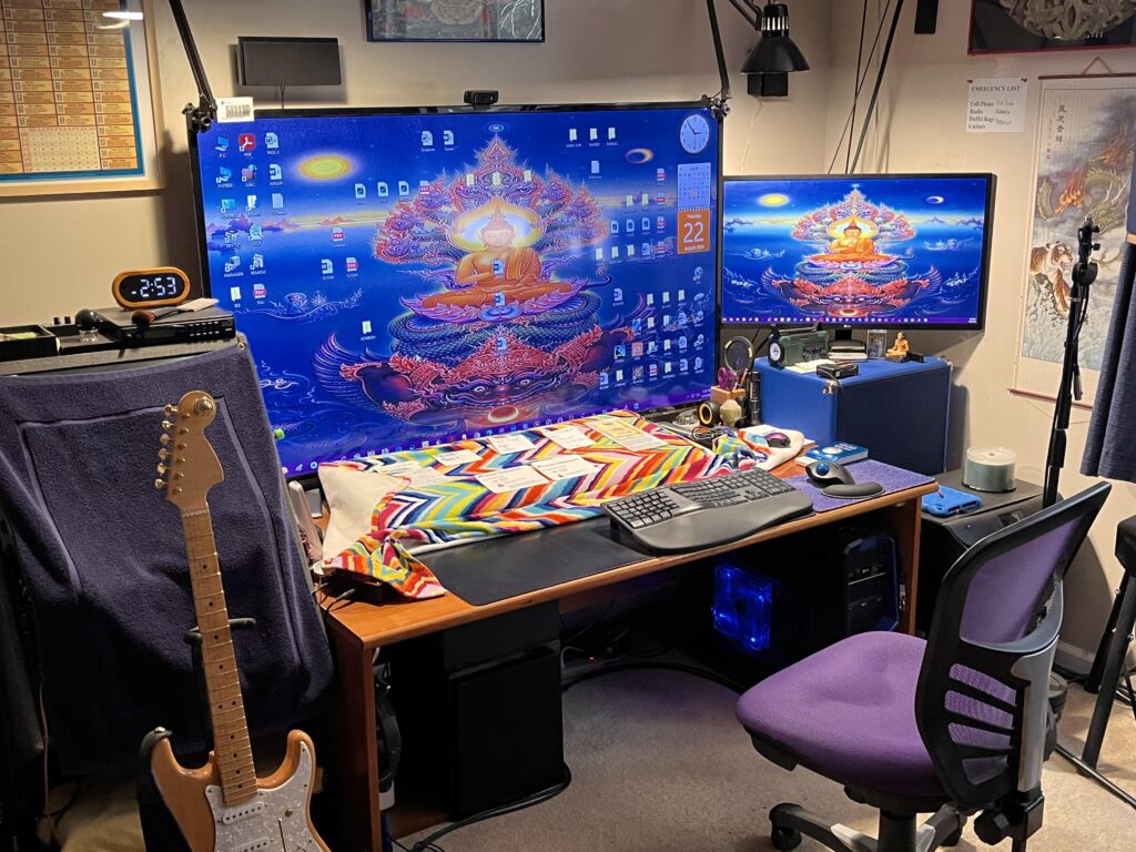 Went to a super cool 70 y/o gamers house today and this was his setup I was pretty surprised