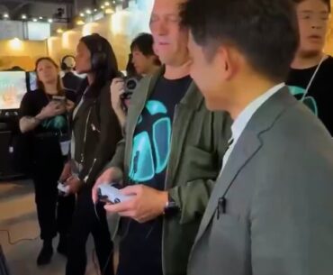 Phil Spencer Playing FF7 Rebirth On PS5 Pro At Tokyo Game Show 2024