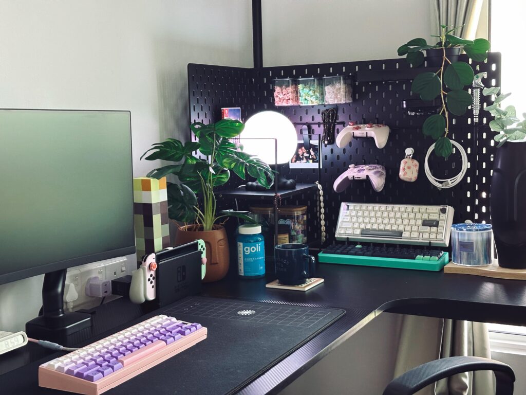 Vertical storage clears up so much desk space! Newly added Skadis pegboards to my relaxation spot
