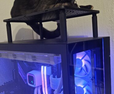Figured out how to keep the queen happy and the PC cool