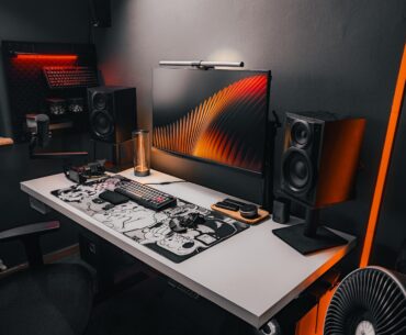 I changed my setup/style a bit since last time, what do you think?