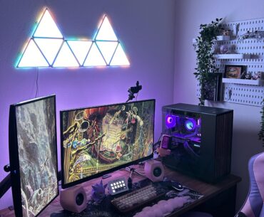 I humbly present to you, my battle station.