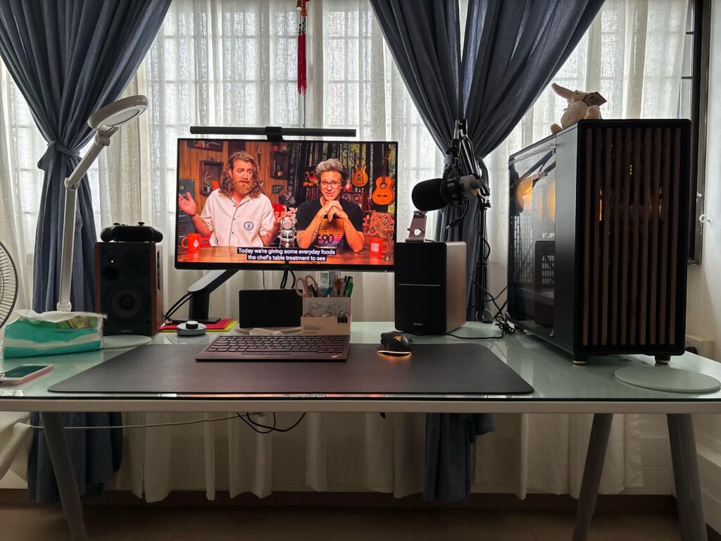 any tips with windows behind my battlestation?
