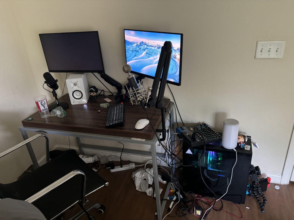 Schizoid college battlestation