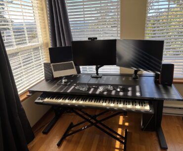 My relatively minimal work/gaming/gamedev setup!
