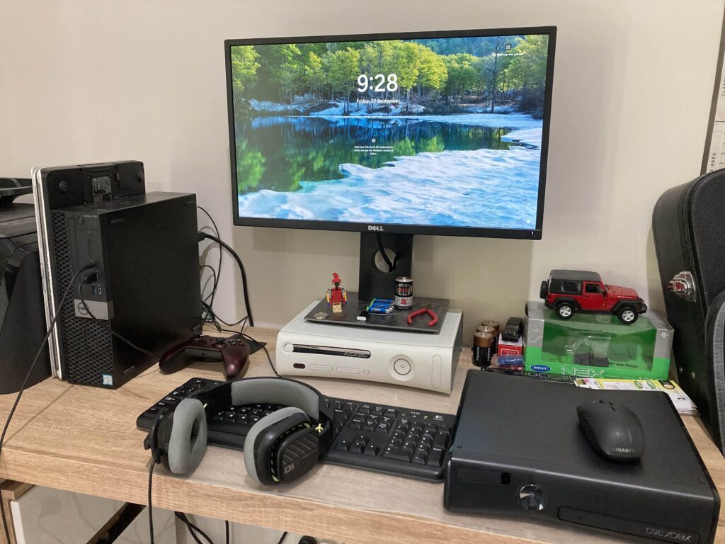 My friend recently reorganised his desk due to lack of space.