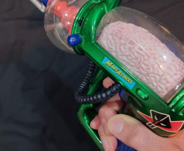 Mars attacks ray gun!?