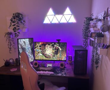 Decided to redo my setup as a birthday gift