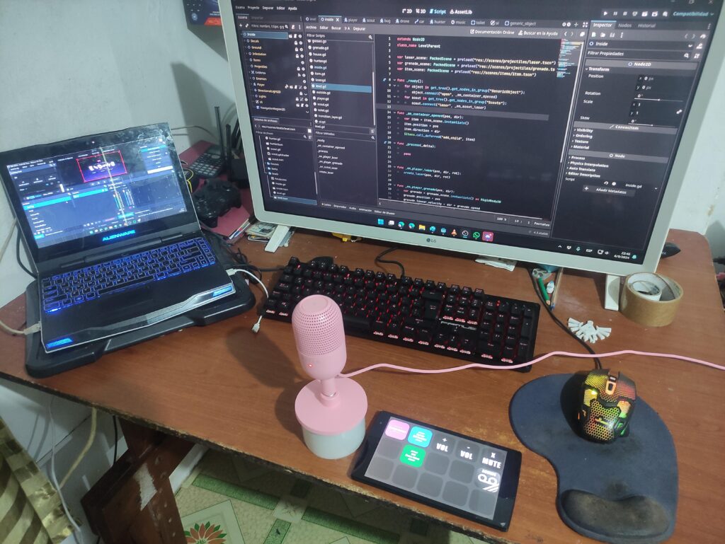 Rate (or roast) my battle station