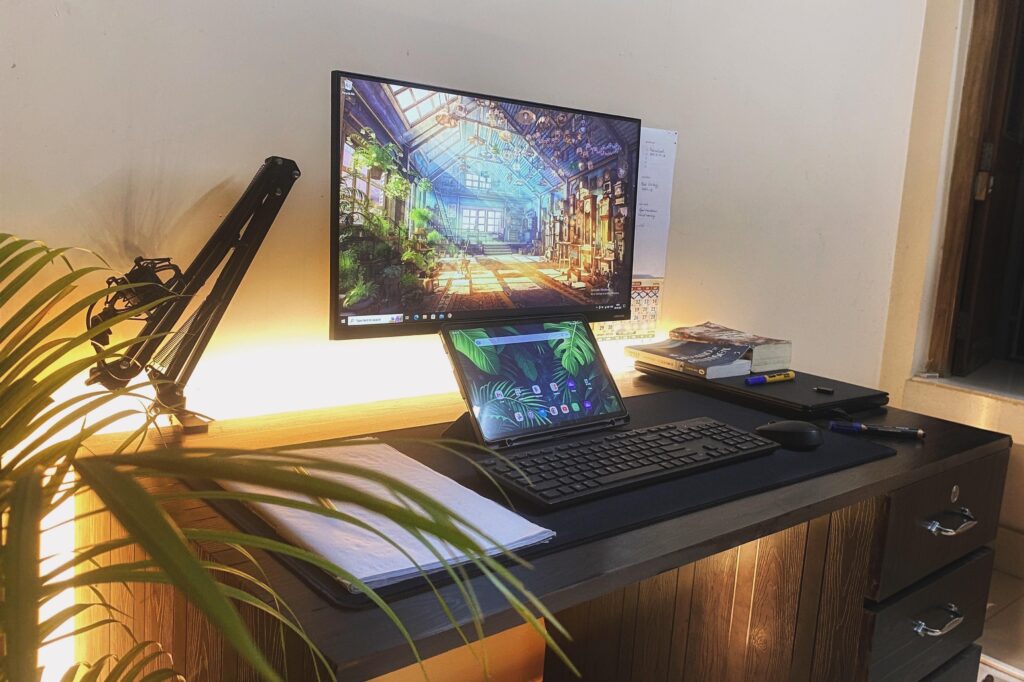 My first attempt to a cozy workplace