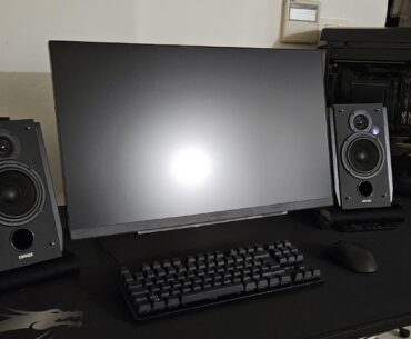 simple black setup