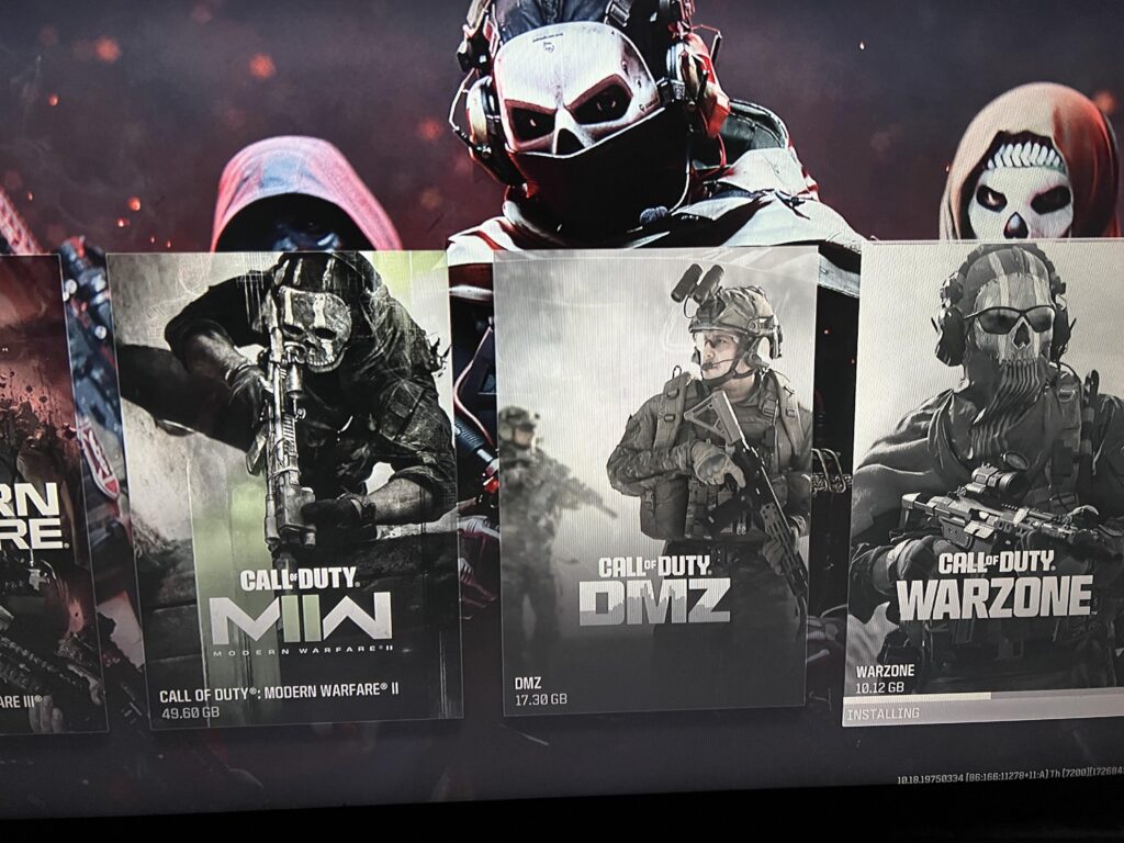 help me play warzone please😭😭