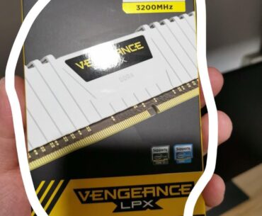Ordered 8tb ssd, got 8gb of ram?