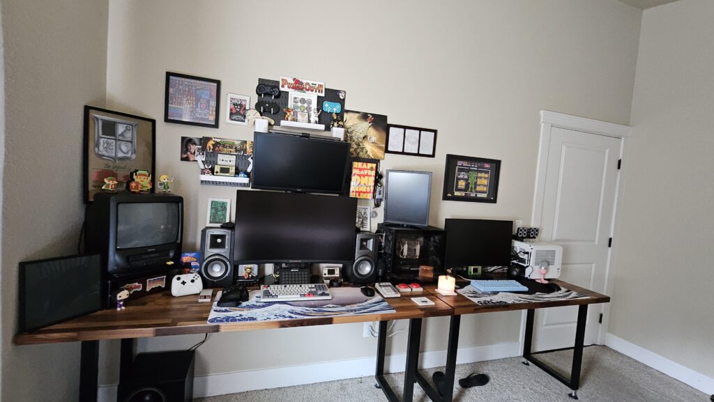 Havnt posted me and my wife's setups in a while and my power is out.