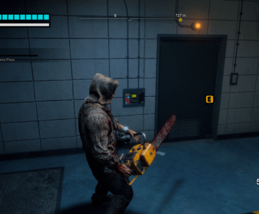 [Dead Rising Deluxe Remaster] While wearing the Chainsaw Man outfit, the chainsaw model and color changes to resemble the one he wields in RE4