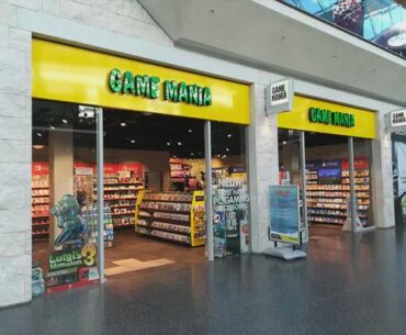 Not much of a Meme but the BeNeLux version of Game Stop Game Mania has just anounced it will be closing all its physical stores while they await news from there banckruptie suit and i feel so goddamned sad