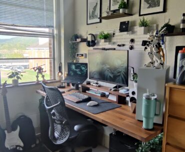 Current college dorm setup