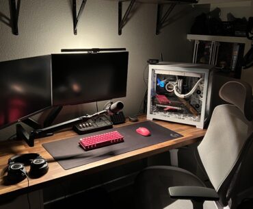 New light bar really makes the setup pop!