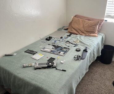 I swear, Officer it’s not a bomb.