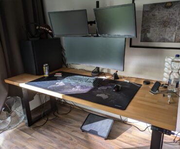 Rate a snapshot of my everyday setup without "making sure its presentable"