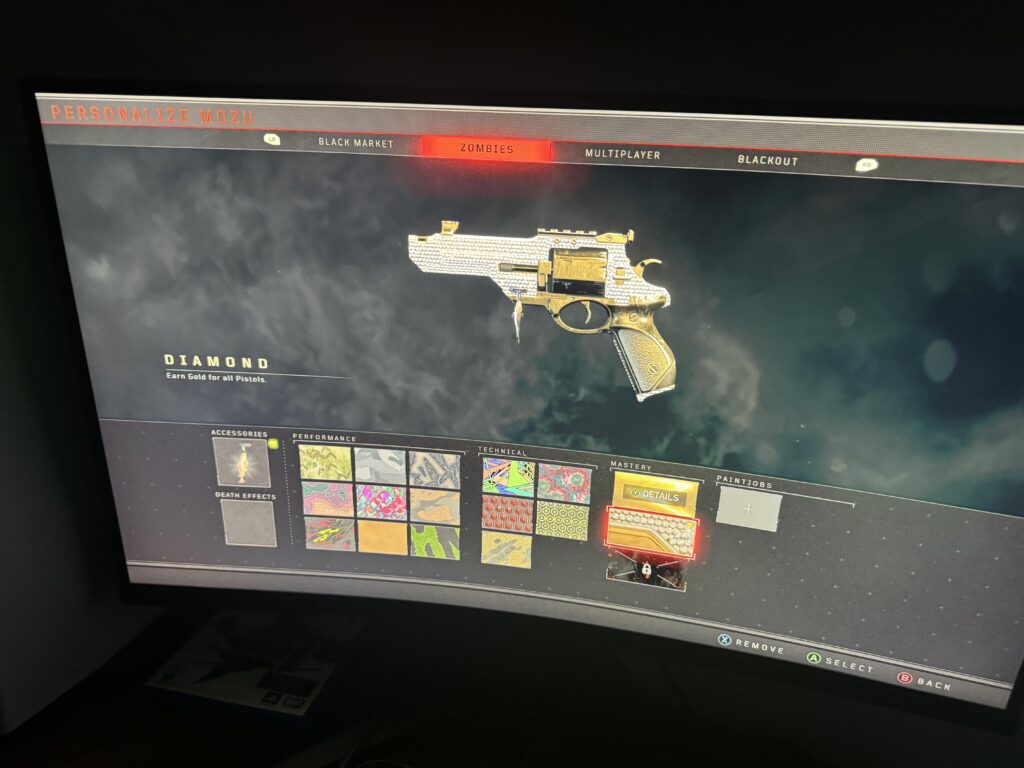 4 Years ago i diamond my pistols, only to remember how pain it was to get Mozu gold