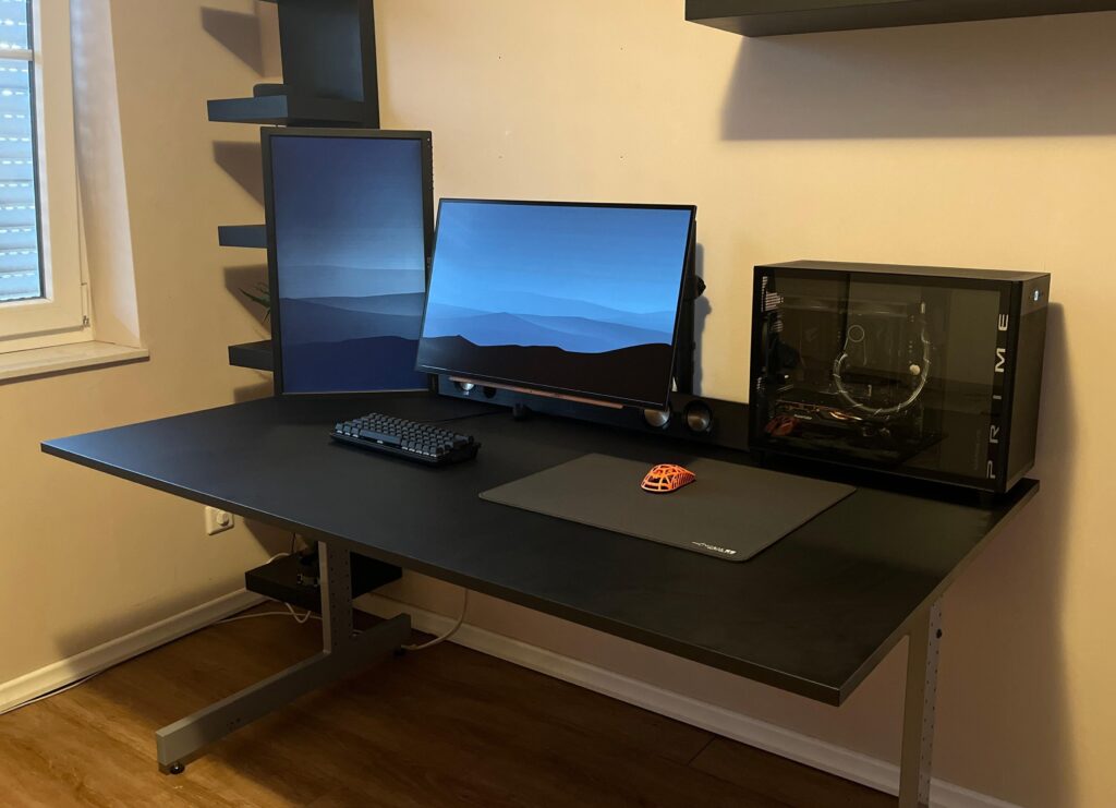 desk setup